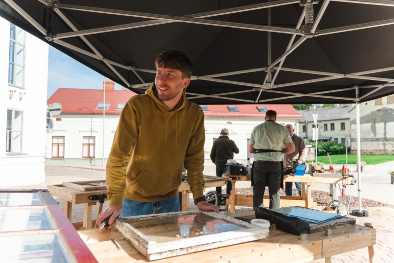Koka loga restaurācijas meistarklase