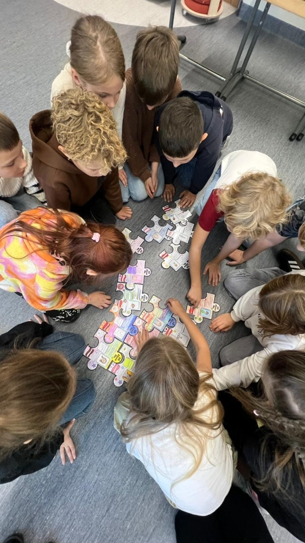 Puzzle pals