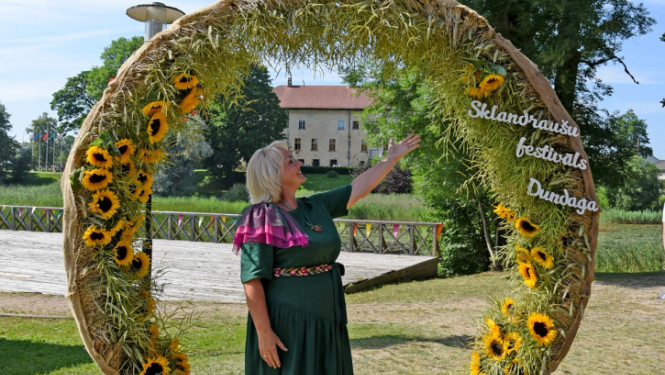 Dundagas sklandraušu festivāls