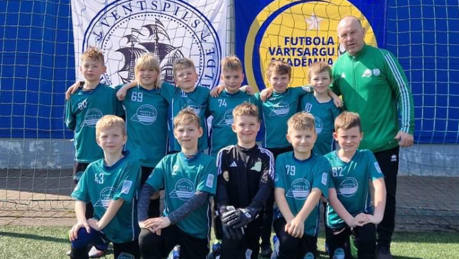 Florbols U15 grupa