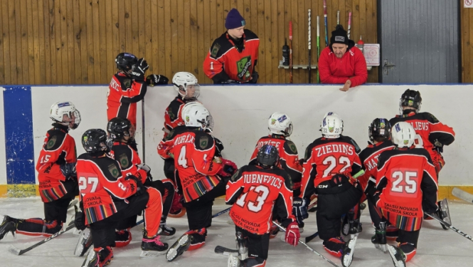 Hokejs U14 grupai