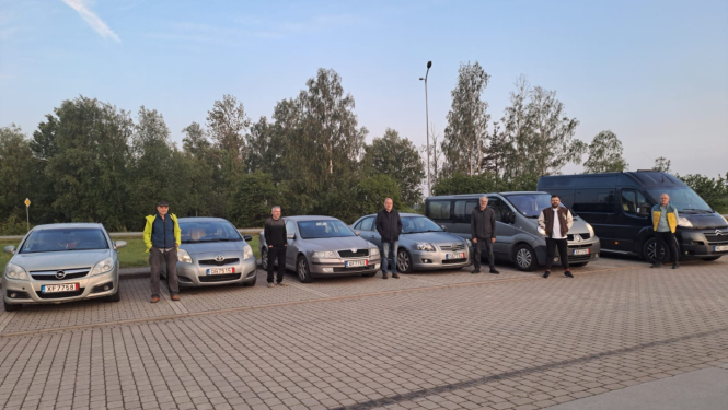 ziedotie auto