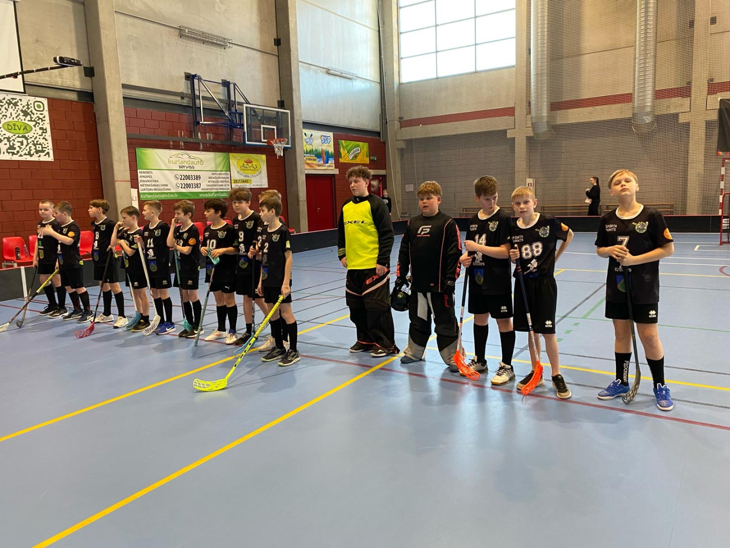 U11 florbolisti