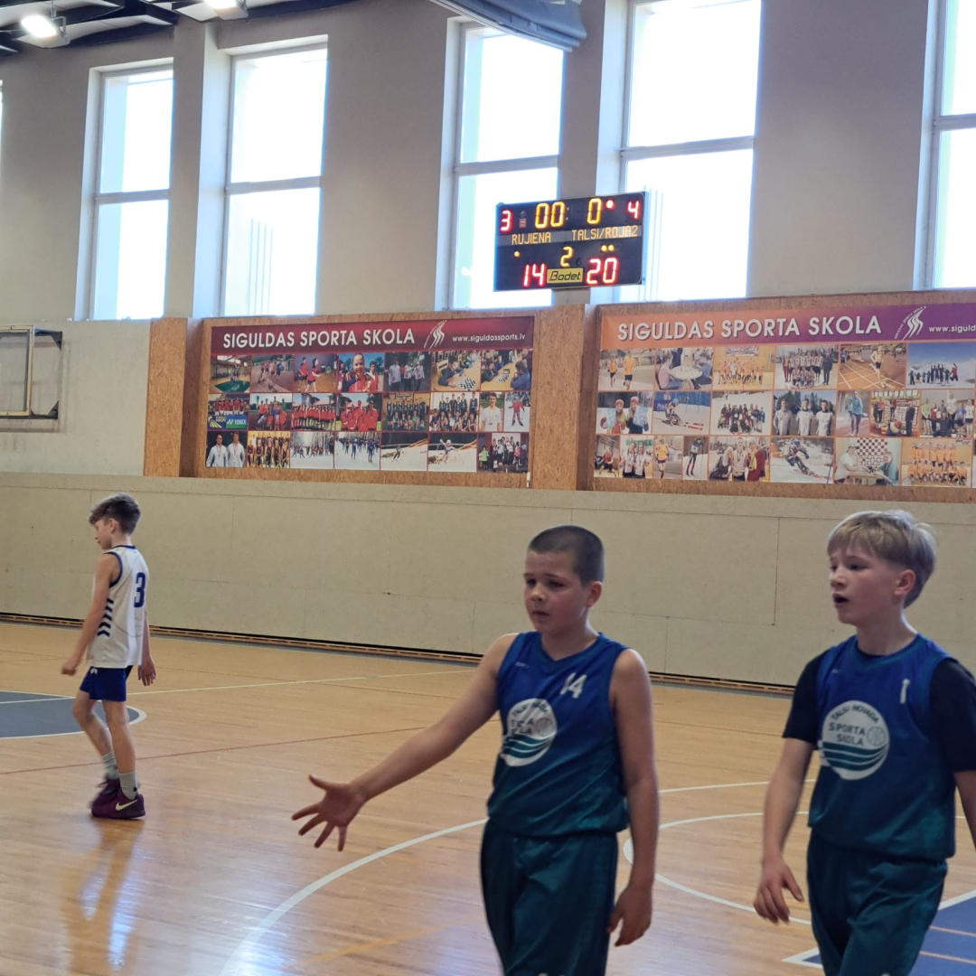 U12 basketbola spēle