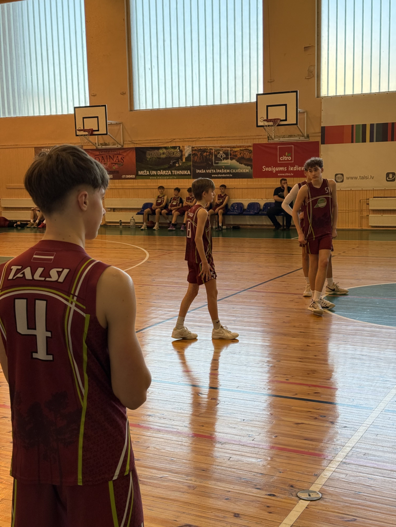 U14 basketbola spēle Talsos