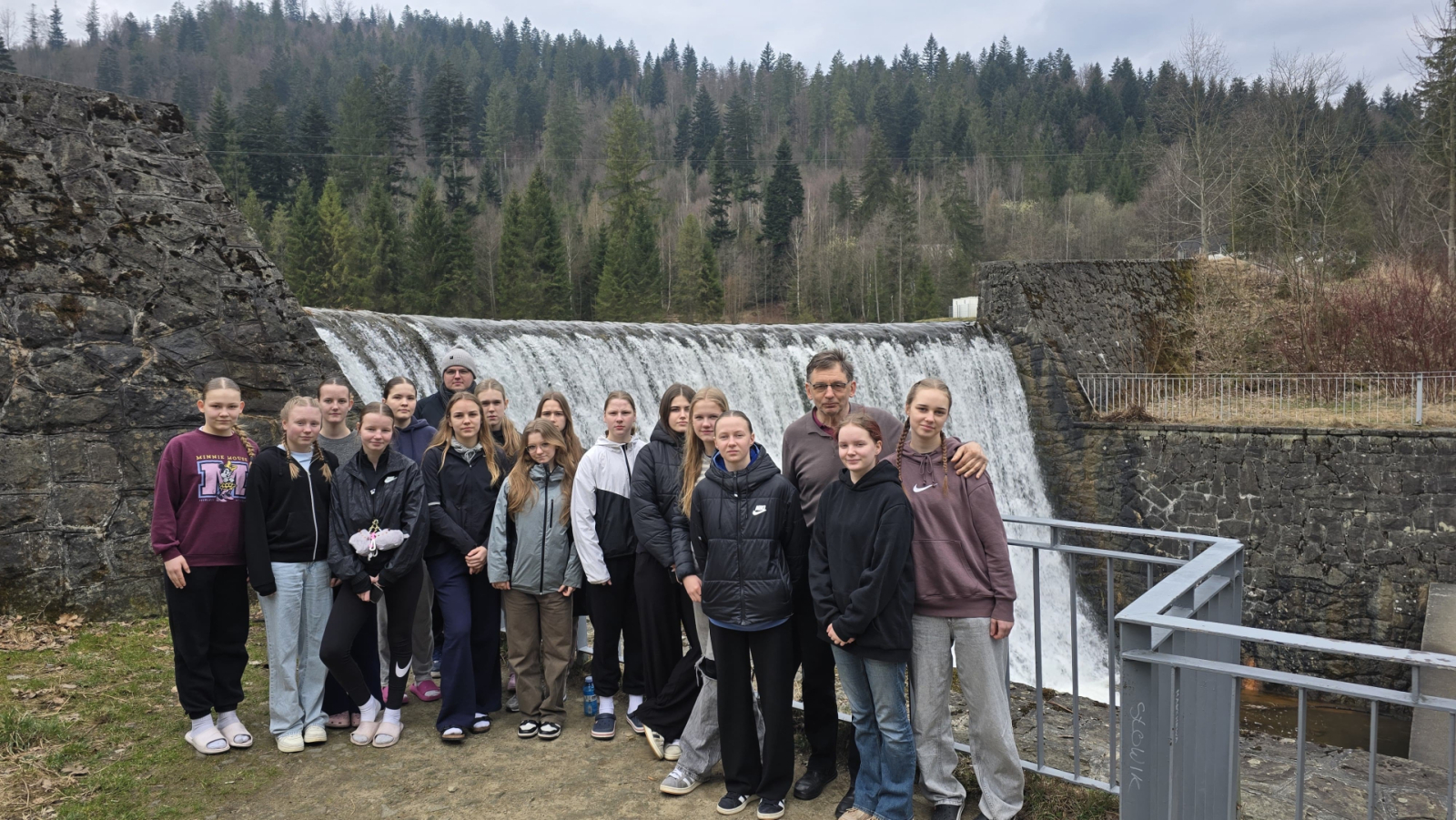 U16 meitenes basketbola turnīrā Polijā