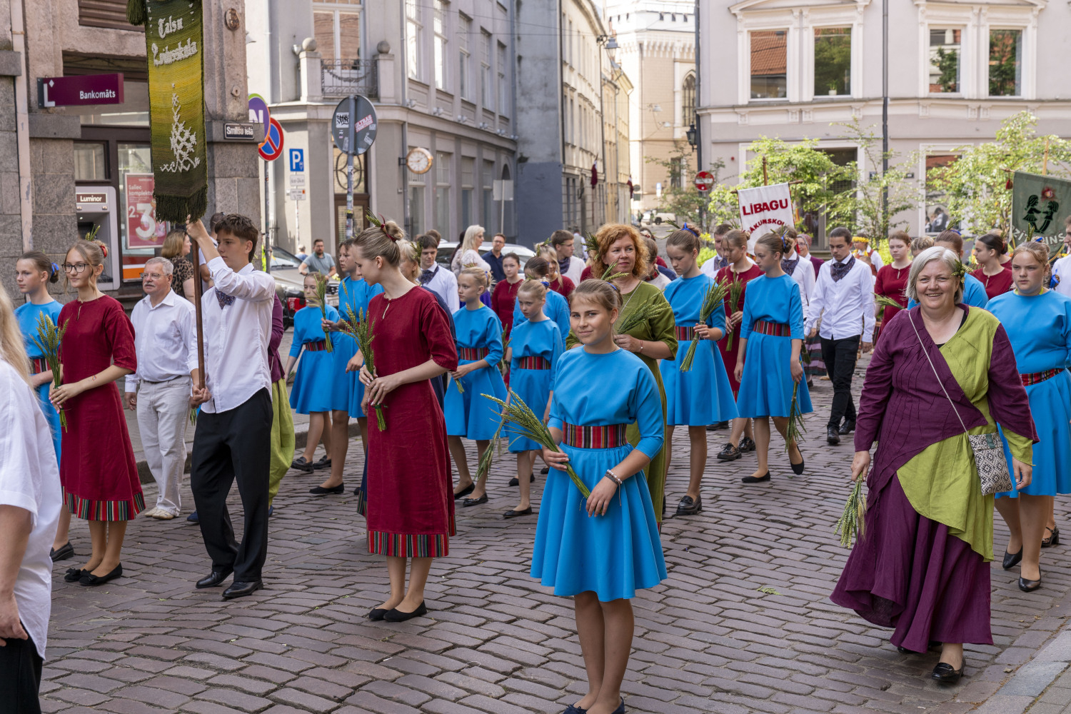 XIII Latvijas Skolu jaunatnes dziesmu un deju svētk