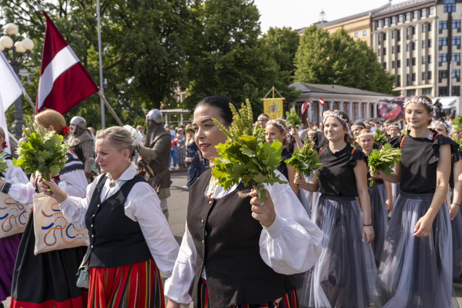 XIII Latvijas Skolu jaunatnes dziesmu un deju svētk