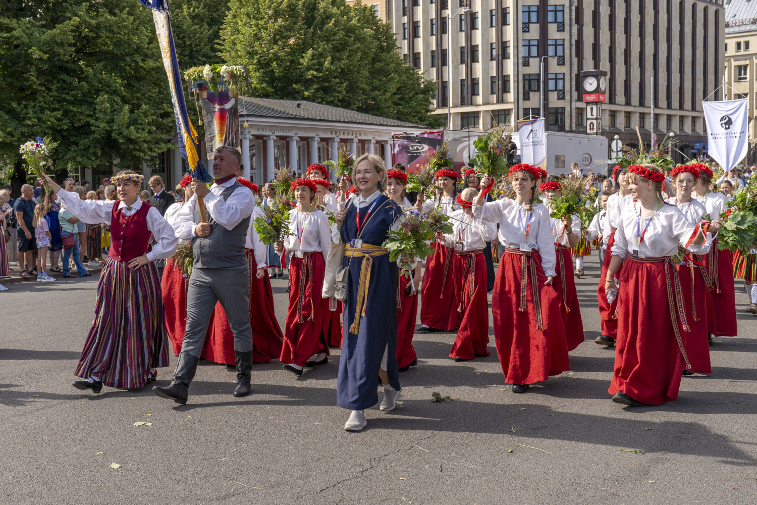 XIII Latvijas Skolu jaunatnes dziesmu un deju svētki