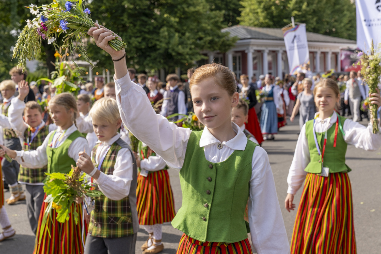 XIII Latvijas Skolu jaunatnes dziesmu un deju svētki
