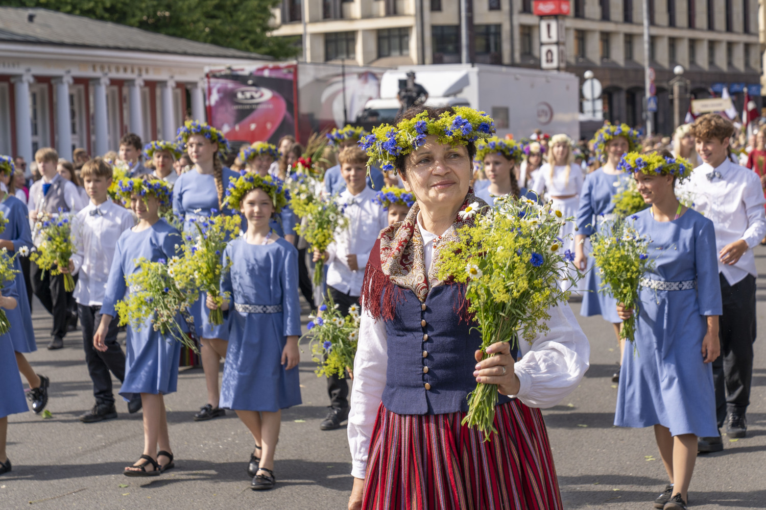 XIII Latvijas Skolu jaunatnes dziesmu un deju svētki