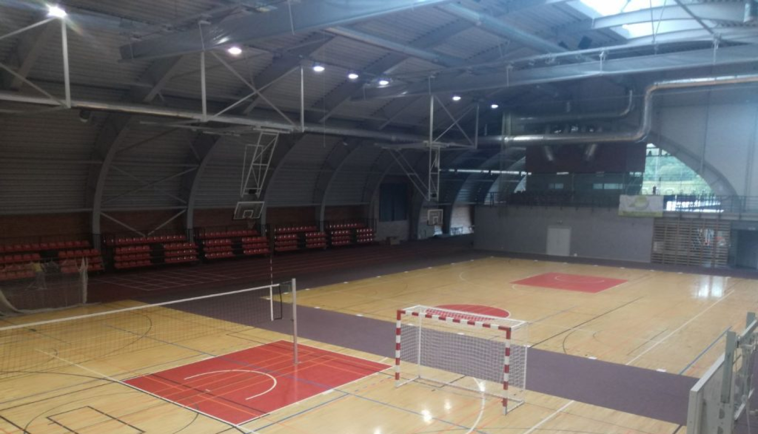 sporta zāle