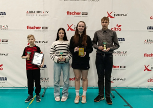 Badmintonisti Ķekavā