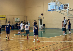 Basketbola spēle U12 zēniem