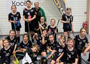 Florbola spēles U10 meitenēm Kocēnos