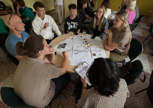 Talsu novada jaunieši noslēdz projektu „Domnīca”, prezentējot savas iniciatīvas novada attīstībai