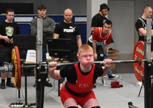 Dundagas sporta klubam „Dandijs” godalgas Vidzemes čempionātā spēka trīscīņā
