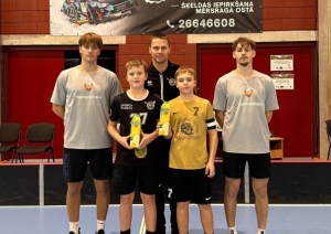 Florbola spēles Talsos četrās vecuma grupās