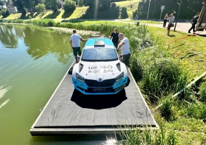 Tet Rally Latvia auto Talsu ezerā