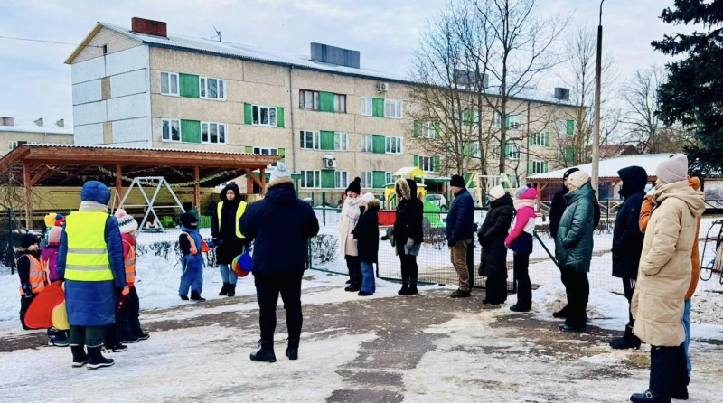 Pirmsskolu sporta pedagogi Dundagā apmainās pieredzē par digitālo rīku izmantošanu nodarbībās