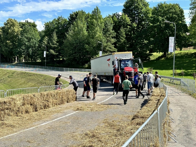 Talsi ir pilnā gatavībā sestdienas Red Bull Soapbox Race