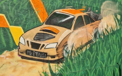 grafiti ar auto