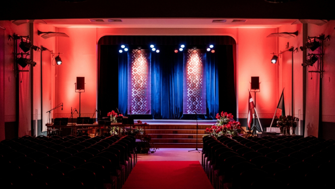 augstākie apbalvojumi