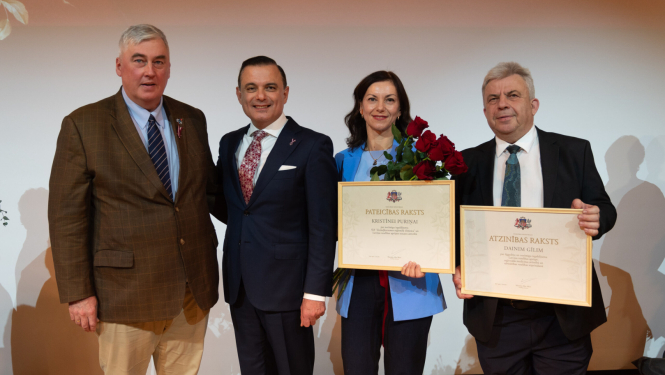 Ziemeļkurzemes reģionālās slimnīcas darbinieki saņem valsts līmeņa atzinību