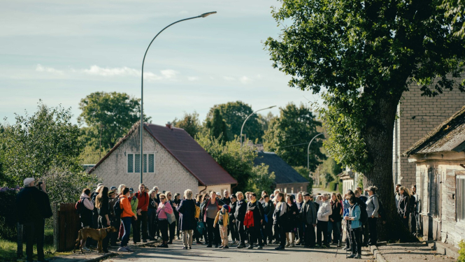 Krišjāņa Valdemāra 200. dzimšanas dienas pārgājiens un „Ziedoņa muzeja” desmitgade 