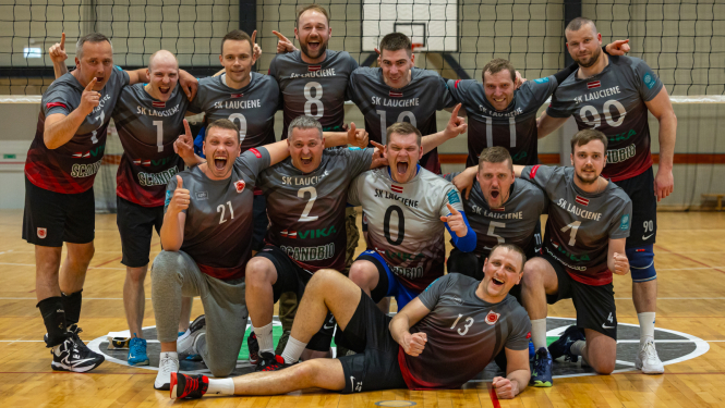 SK Laucienes volejbolisti triumfē Tukuma novada atklātajā čempionātā volejbolā