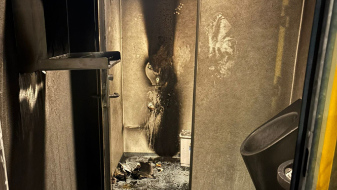 Sabojāta tualete Talsos