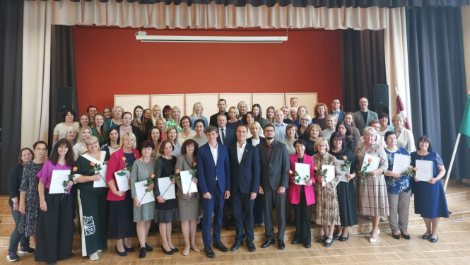Talsu 2. vidusskola atzīmē 50 gadu jubileju