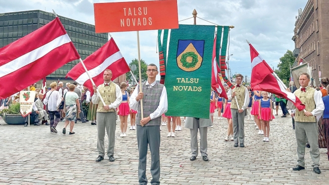 Talsu novada dalībnieki Dziesmu un deju svētkos