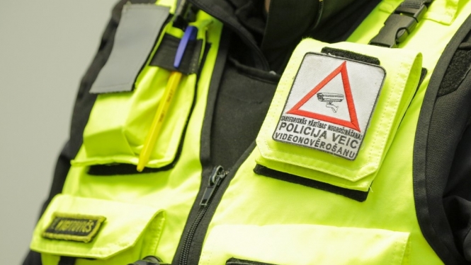 policija
