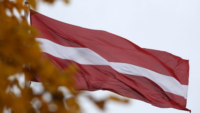 Latvijas karogs