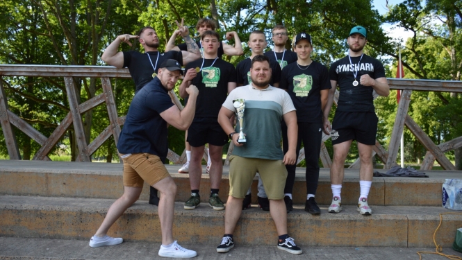 Sporta klubam „Dandijs” panākumi Latvijas kausa posmā spēka divcīņā Dundagā
