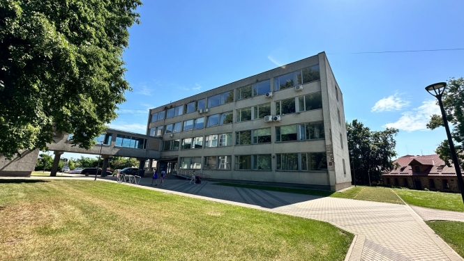 Talsu novada pašvaldības Centrālās pārvaldes ēka