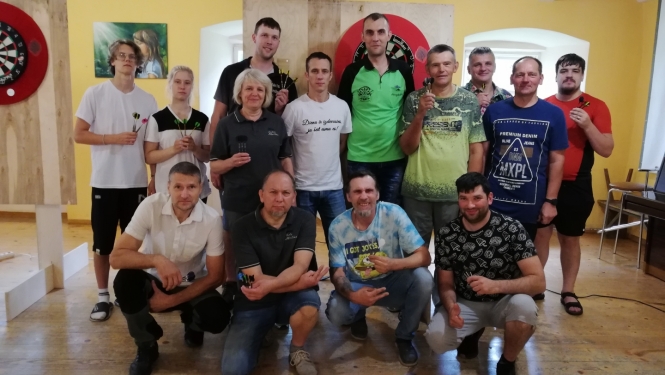„Ceļojošais Pļavu muižas kauss” šautriņu metienos