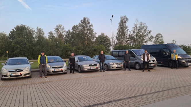 ziedotie auto