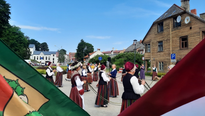 deju kolektīvu dejotāji (11)