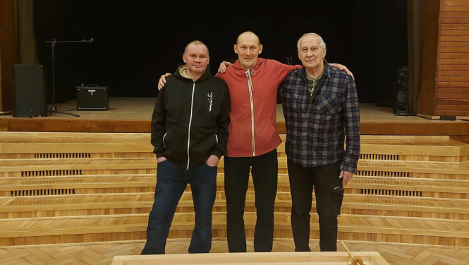 Uzvarētāji novusā