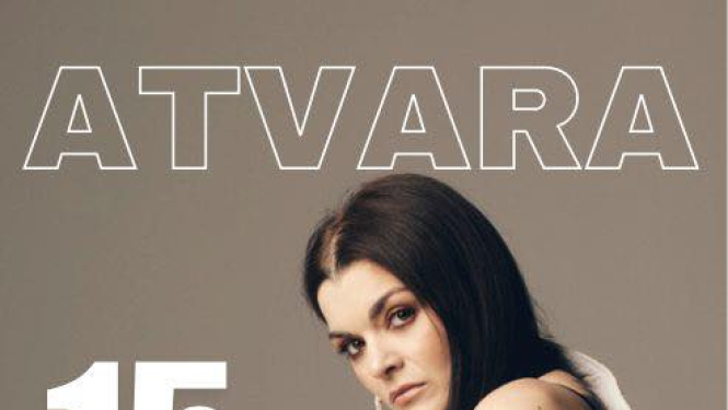 Dziedātājas Atvara koncerta afiša