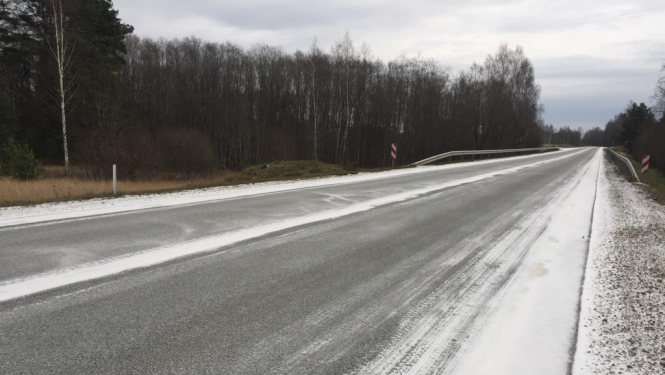 Ceļš ziemā. Ilustratīvs attēls