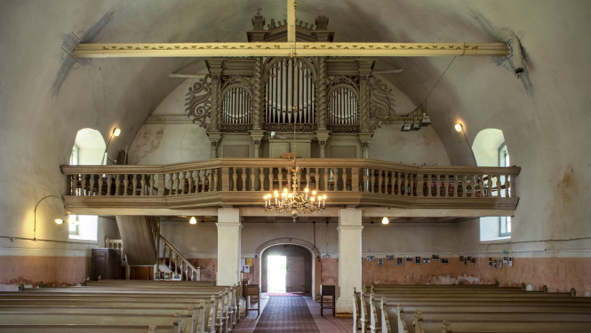 Dundagas baznīcas ērģēles