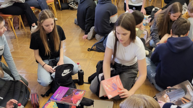 Jaunieši nodarbībās Pastendē