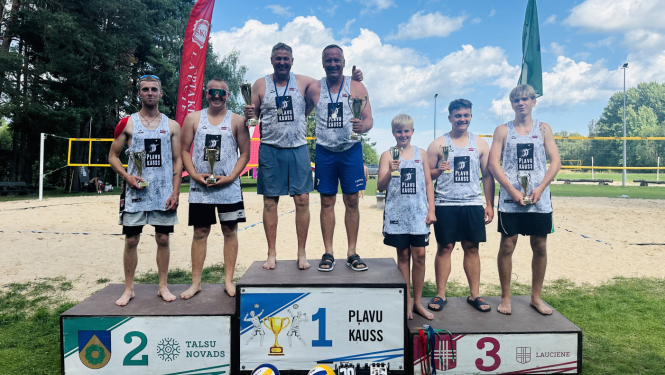 Noslēdzies pludmales volejbola turnīrs „Pļavu Kauss 2025”