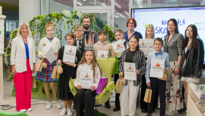 Šogad Talsu novadā „Skaļās lasīšanas konkursā” piedalījās desmit jaunieši no Talsu Valsts ģimnāzijas, Talsu 2. vidusskolas, Talsu Kristīgās vidusskolas, Talsu pamatskolas, Dundagas vidusskolas, Mērsraga vidusskolas, Valdemārpils vidusskolas, Pastendes pamatskolas, Sabiles pamatskolas un Stendes pamatskolas.