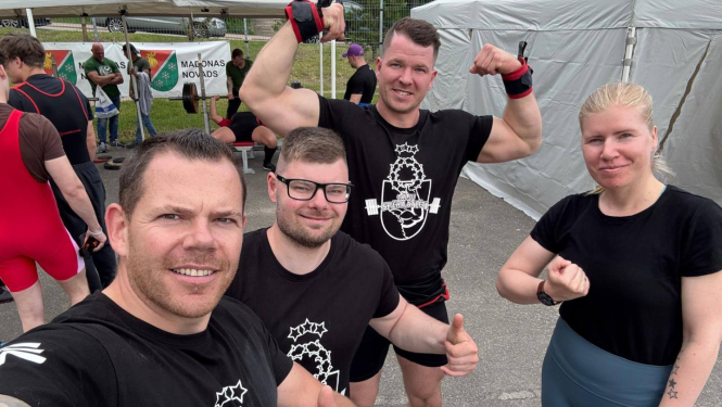 Komandas „Talsu Spēka Atlēti” dalībnieki