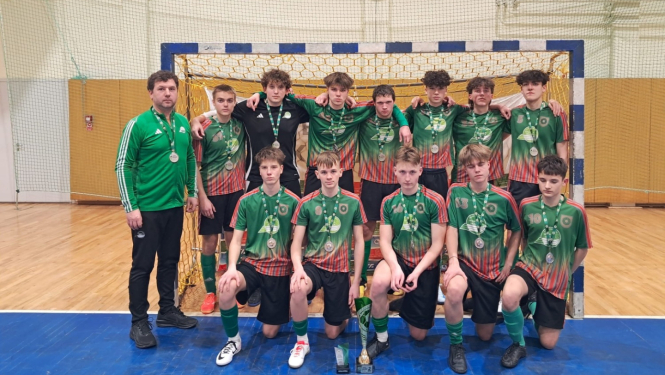 U17 futbolistiem otrā vieta