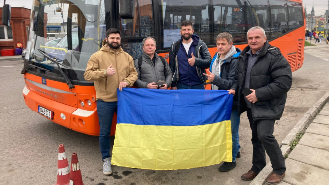 Atbalstīta iniciatīva ziedot transportlīdzekļus Ukrainas vajadzībām